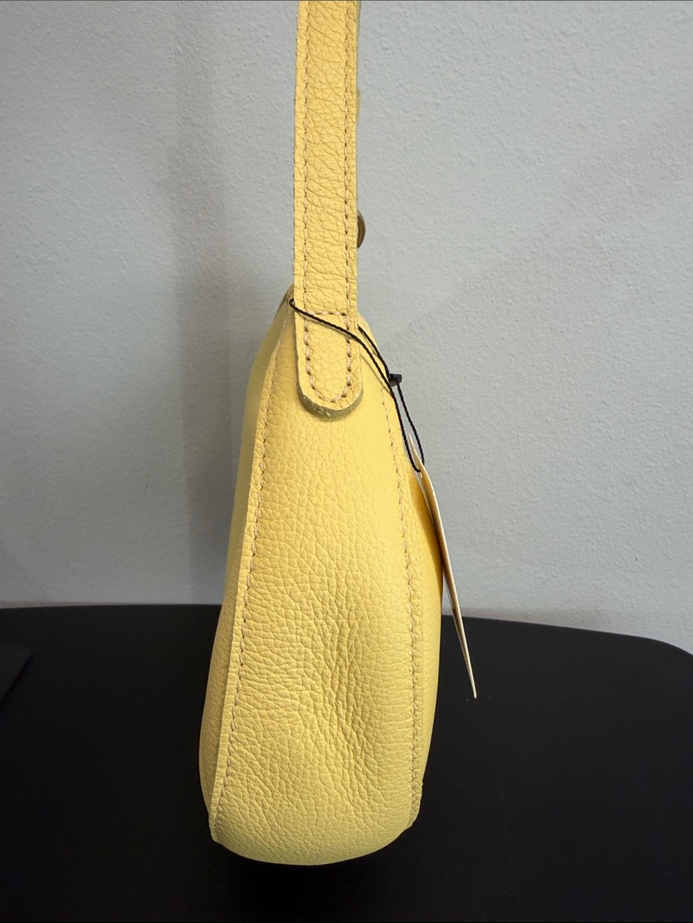 Portland Leather | “Butter Bliss” Large Nora Crescent Pebbled Shoulder Bag - Picture 8 of 12